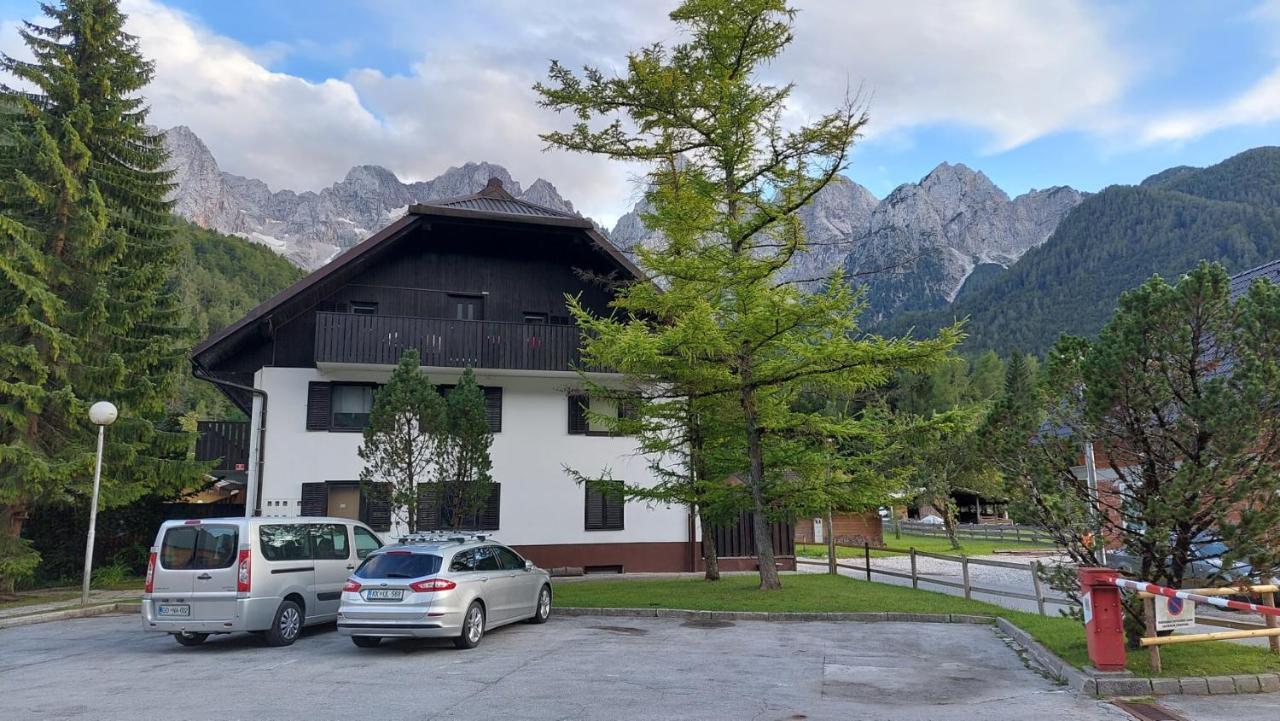 Apartma Marjetica Gozd Martuljek Exterior foto